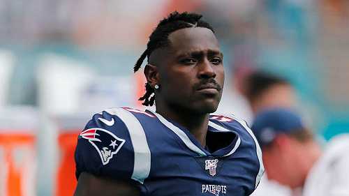 Texts May Once Again Prove Problematic for Football Player Antonio Brown