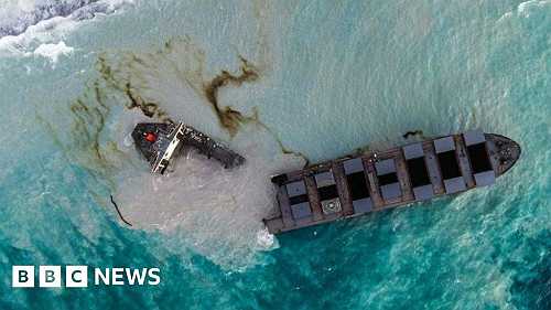 Africa's top shots: Beach parties and the shipwreck