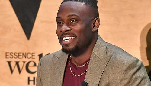 “Relationship Expert” Derrick Jaxn Confesses To Cheating On Wife, Stirs Up Messy Hysteria