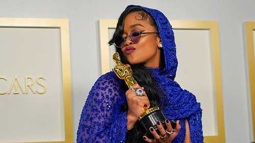 H.E.R.: 'Absolutely going to be an EGOT in my future' - TheGrio