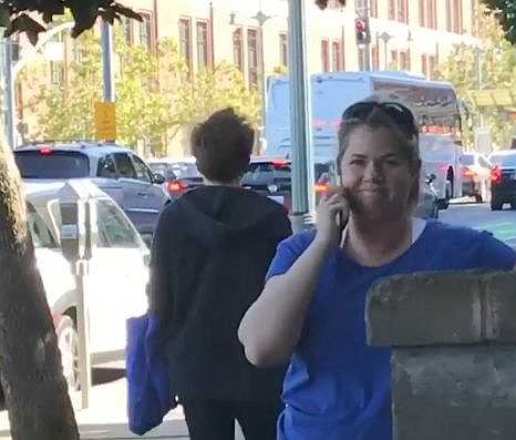 White Woman Allegedly Calls Cops After Seeing 8-Year-Old Girl Selling Water