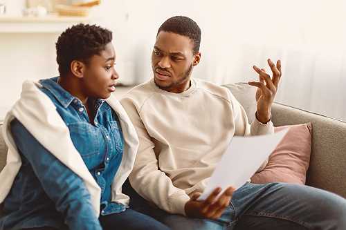 7 financial habits that put people at risk of bankruptcy