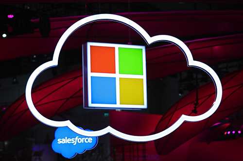 Microsoft to launch new custom chips for data processing, security | TechCrunch