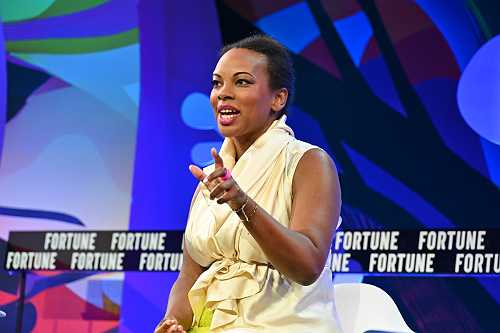 Cleo Capital launches cybersecurity accelerator to help undo the 'crushing burden' of online threats | TechCrunch