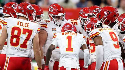 KC favored to win in '26, but Eagles closing in