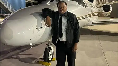 ‘Wouldn't be Comfortable with a Pilot Wearing Braids!’: Black Pilot's Viral Video Ignites Firestorm As Viewers Clash Over Racist Attacks on His Hair and Teeth