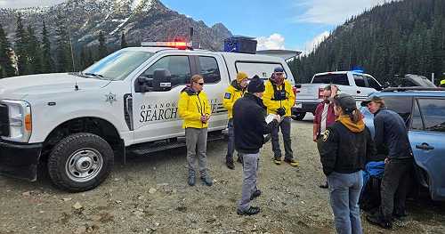 Climber who survived fall that killed 3 friends was unconscious for hours, awoke in dark before seeking help