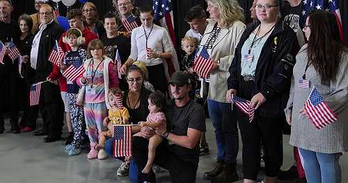 South Africa urges white farmers to stay amid U.S. refugee controversy | Africanews