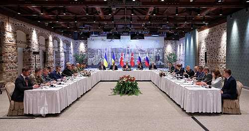 Putin, Zelenskyy absent from first direct Russia-Ukraine talks in 3 years