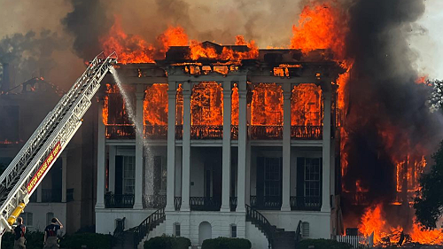 Nottoway Plantation, America’s largest remaining antebellum plantation house, destroyed in fire&nbsp;