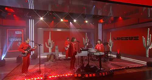 Saturday Sessions: Lucius performs 