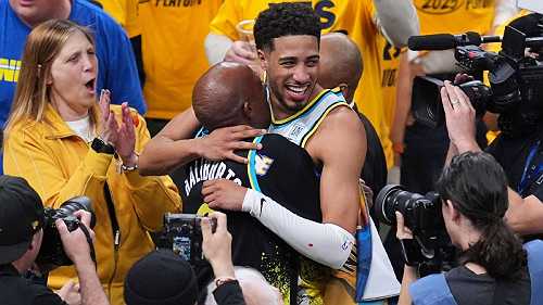 Sources: Haliburton's dad can attend home games