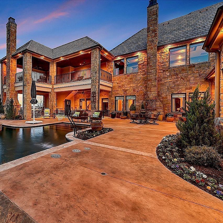 #BillionDollarDreams#DontGetMadGetEven#TheyGotItWeCanHaveItToo