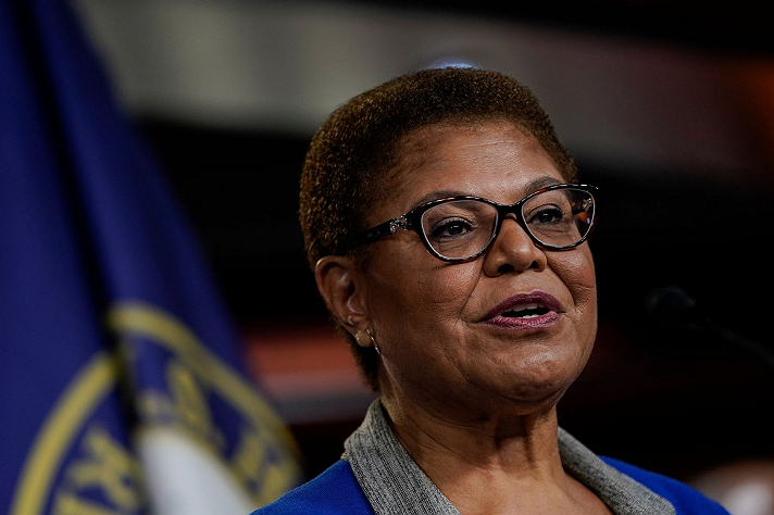 Name the African-American Politician