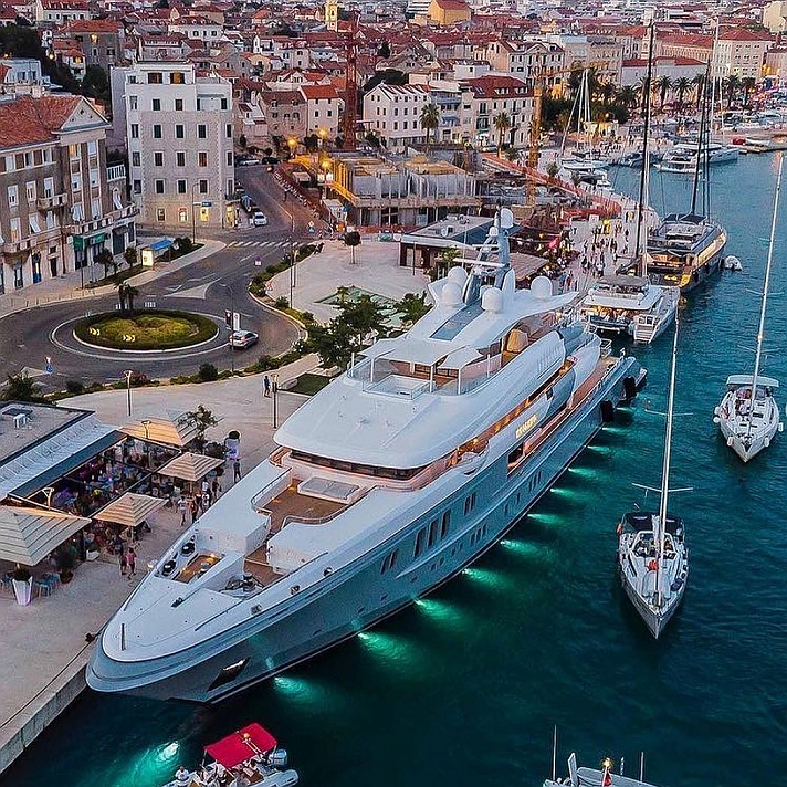 #BillionDollarDreams