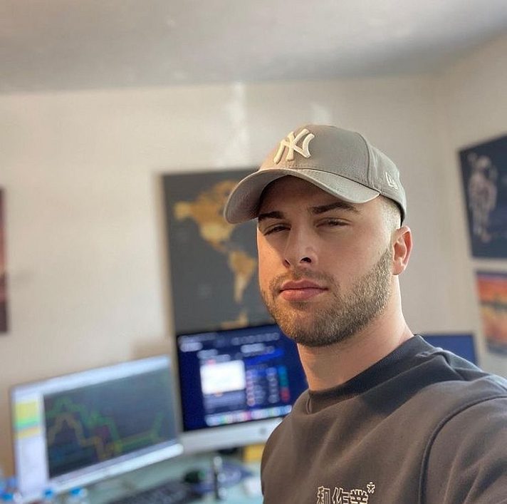 Hi! Im inviting you to use Speed Wallet. Use my referral code 7K1MI2 or simply click the link below...