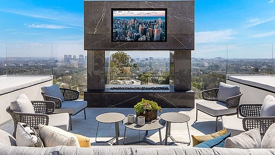 #BillionDollarDreams